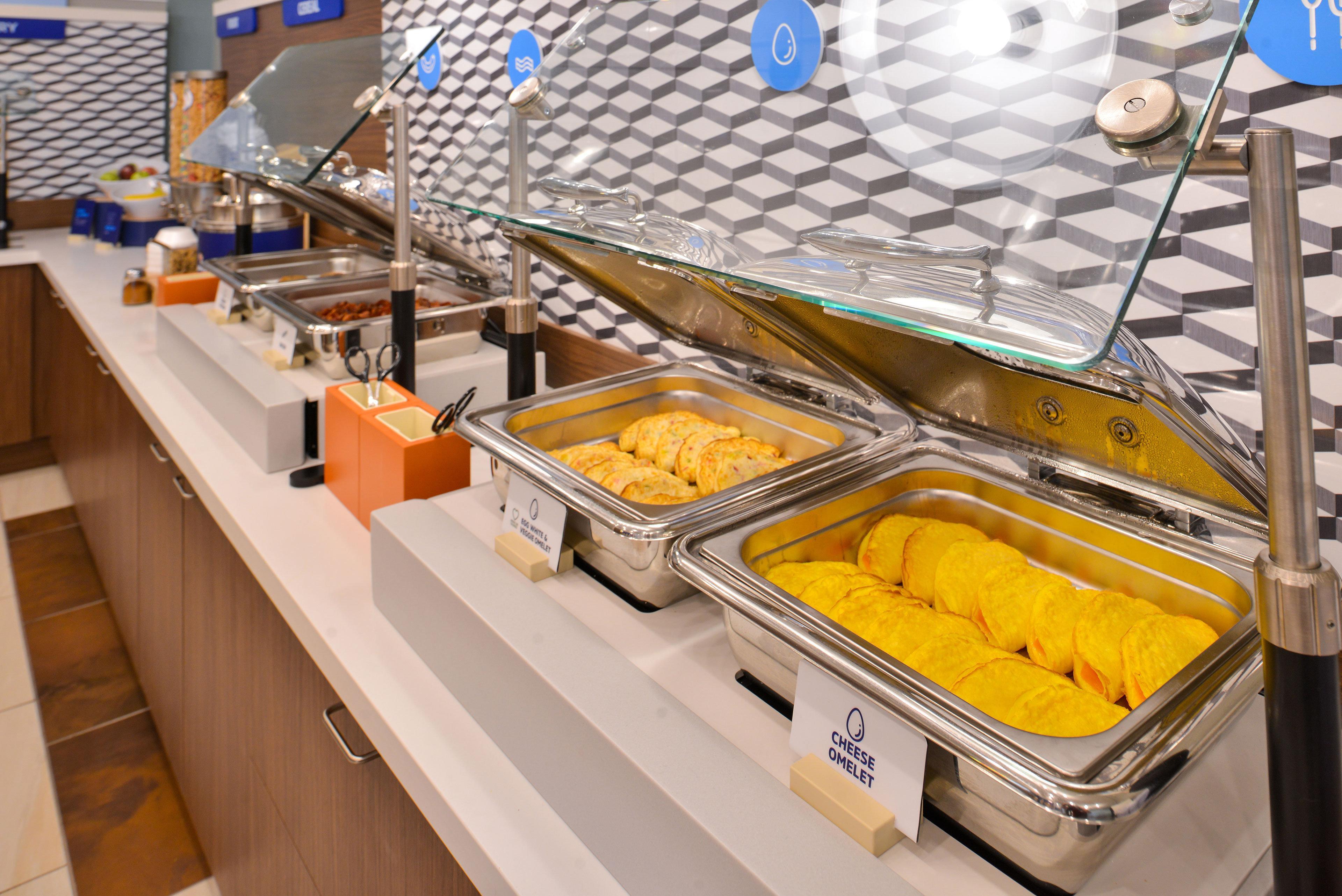Holiday Inn Express Hotel & Suites Fredericksburg By Ihg Bagian luar foto